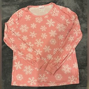 Pink Lily Snowflake Top